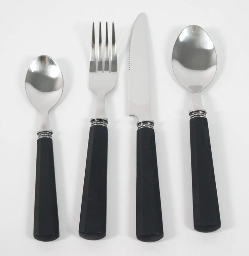 Bestickset Sonja 24 Delar med Gummihandtag - svart - Products - Servering & matlagning - Bestick - Bestickset