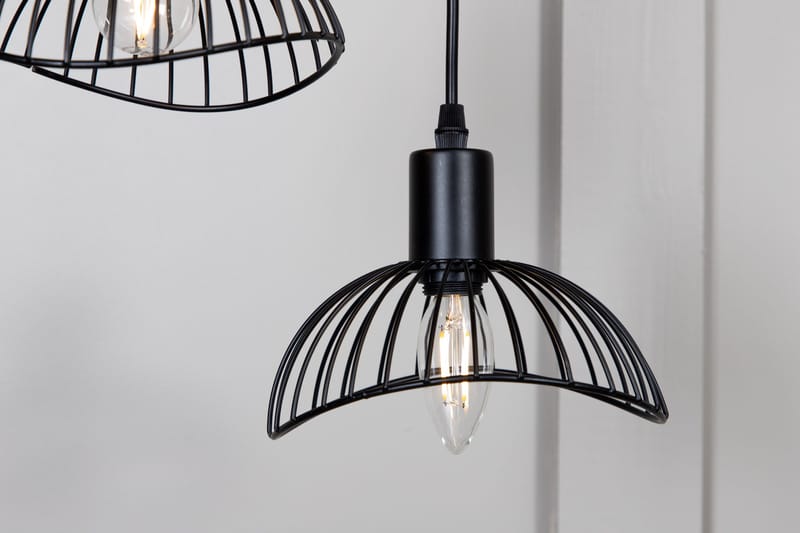Bayous Pendellampa Dimbar LED Stor - Svart - Products - Belysning - Lampor & belysning inomhus - Taklampa & takbelysning - Pendellampa & hänglampa