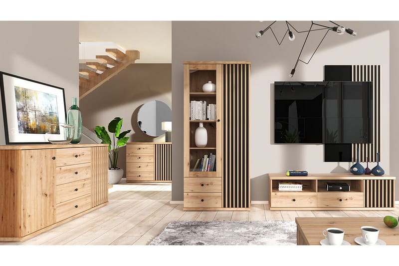 Rosehall Vägghylla 120x18 cm Black - Products - Förvaring - Småförvaring - Väggförvaring