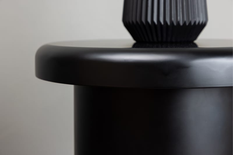 Namsos Sidobord 40 cm - Svart - Products - Möbler - Bord & matgrupp - Avlastningsbord & sidobord - Lampbord & sidobord