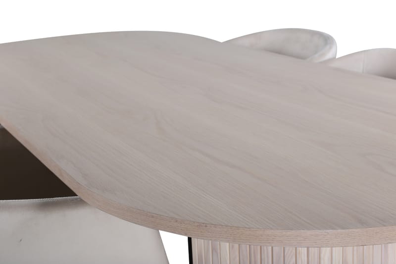 Bianca Matgrupp 200 cm Oval med 4 Berit stolar - Beige - Products - Möbler - Bord & matgrupp - Matgrupp
