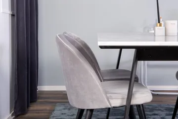 Estelle Matgrupp 140 cm Rektangulär med 4 Velvet stolar - Svart - Products - Möbler - Bord & matgrupp - Matgrupp