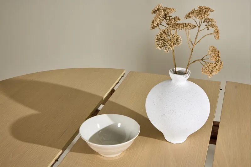 Gilda Matbord 110 cm Rund - Whitewash - Products - Möbler - Bord & matgrupp - Matbord & köksbord