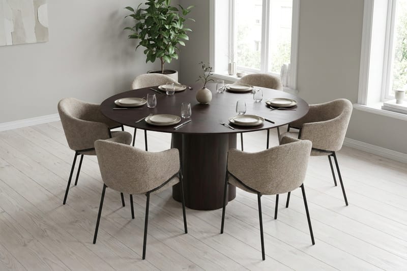 Juno Matgrupp runt 150 cm Rökt Ek med 6 Filip Matstolar - Rökt ek - Products - Möbler - Bord & matgrupp - Matgrupp