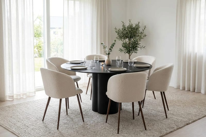 Juno Matgrupp runt 150 cm Svart med 6 Greya Matstolar - Svart - Products - Möbler - Bord & matgrupp - Matgrupp