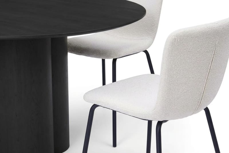 Juno Matgrupp runt 150 cm Svart med 6 Katy Matstolar - Svartlaserad ek - Products - Möbler - Bord & matgrupp - Matgrupp