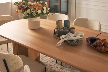 Noira Matbord 220 cm Massiv Ek med 6st Gemmiano Matstol - Natur - Products - Möbler - Bord & matgrupp - Matgrupp