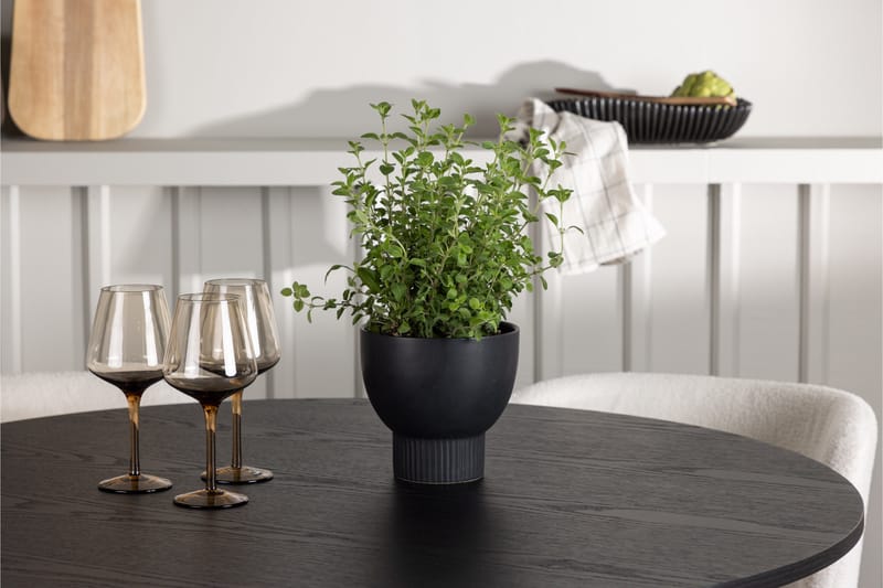 Olivia Matgrupp 110 cm Rund med 4 Edina Stolar - Svart - Products - Möbler - Bord & matgrupp - Matgrupp