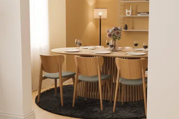 Peyra Matbord 200 cm Ovalt Ek - Natur - Products - Möbler - Bord & matgrupp - Matbord & köksbord