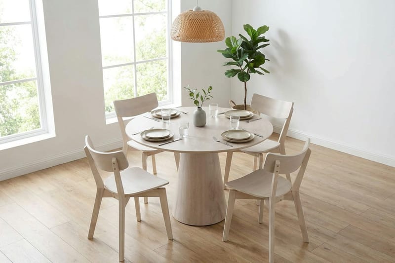 Siena Matgrupp 110 cm runt Vitlaserad med 4 Amelia Matstolar - Vitlaserad - Products - Möbler - Bord & matgrupp - Matgrupp