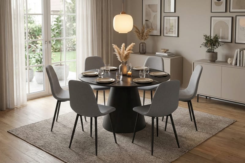 Siena Matgrupp runt 130 cm Svart med 6 Nibe Matstolar - Svart - Products - Möbler - Bord & matgrupp - Matgrupp