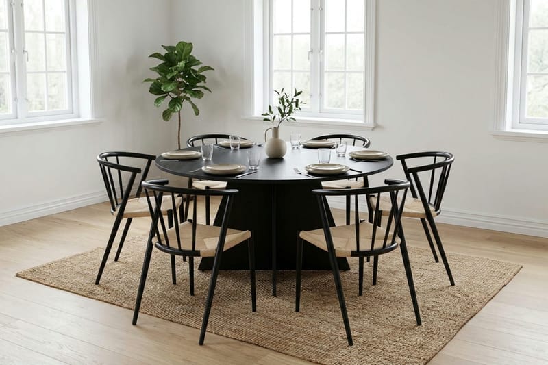 Vera Matgrupp runt 150 cm Svart med 6 Winston Matstolar - Svart - Products - Möbler - Bord & matgrupp - Matgrupp