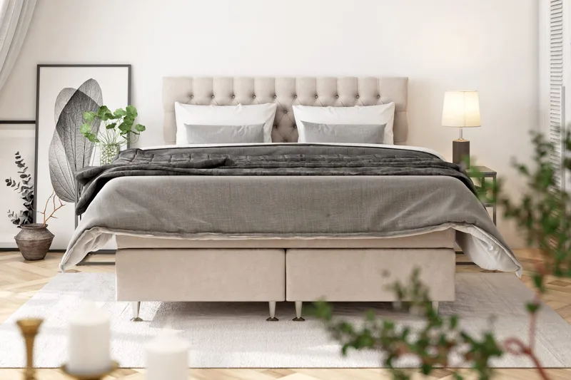 Celine Kontinentalsäng 210x210cm - Beige/Sammet - Products - Möbler - Säng - Kontinentalsäng