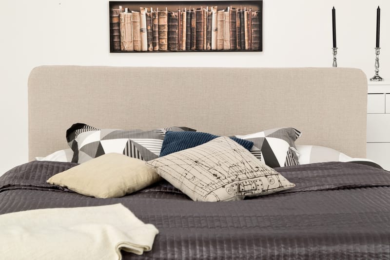 Dolly Kontinentalsäng 210x210 cm - Beige - Products - Möbler - Säng - Kontinentalsäng