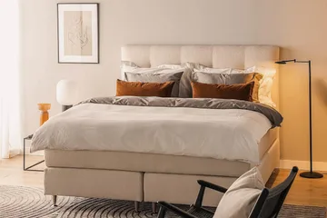 Oslo Lyx Sängpaket Kontinentalsäng 180x200 cm - Beige / Ljus - Products - Möbler - Säng - Kontinentalsäng