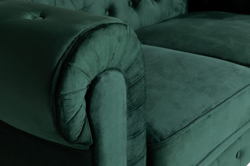 Chesterfield Lyx 2-sits Liten sammetssoffa - Djup soffa 160 cm bred - Grön - Products - Möbler - Soffa - 2 sits soffa
