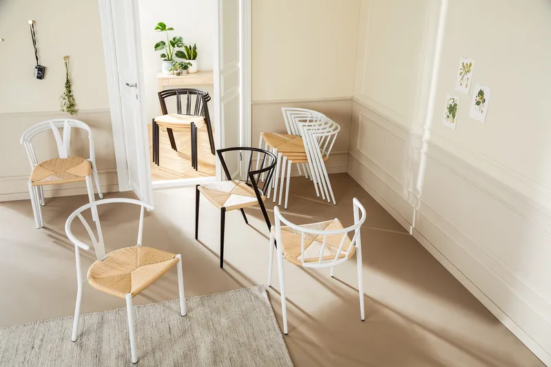 Elysia Matstol med Armstöd - Svart / Natur - Products - Möbler - Fåtölj & stolar - Karmstol