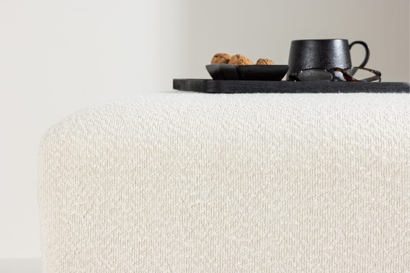 Ivy Fotpall - Vit - Products - Möbler - Fåtölj & stolar - Pall & puff - Fotpallar