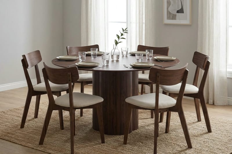 Juno Matgrupp 150 cm runt i Valnöt med 6 Amelia Matstolar med Dyna - Valnöt/Beige - Products - Utemöbler & utemiljö - Utegrupp - Matgrupp utomhus