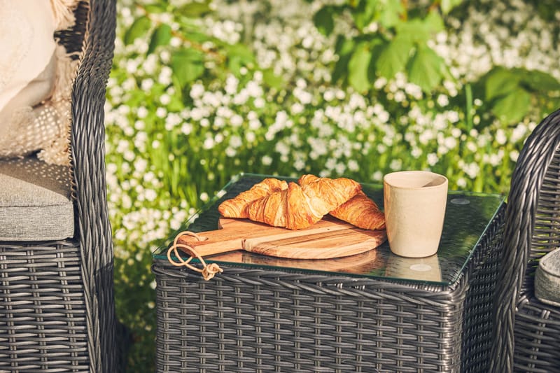 Marcus Caféset med 2 Light Fåtöljer m Dyna - Svart - Products - Utemöbler & utemiljö - Utegrupp - Cafegrupp & cafeset