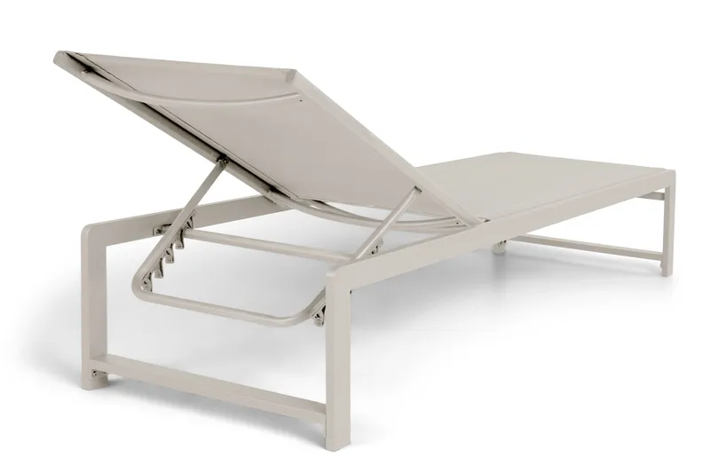 Sanna Solsäng Med Justerbart Ryggstöd - Beige - Products - Utemöbler & utemiljö - Utestol & trädgårdsstol - Solsäng & solvagn