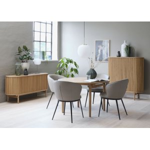 Boble rundt spisebord Ø120 cm i olieret eg Boble rundt spisebord Ø120 cm i olieret eg