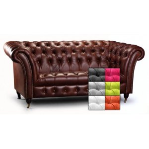 Chesterfield Tsar 2-personers stofsofa - enhver farve!