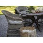 Udegruppe Marbella: Scottsdale rundt brunt spisebord 112 cm inkl. 4 Marbella lnestole i naturfarvet kunstrattan